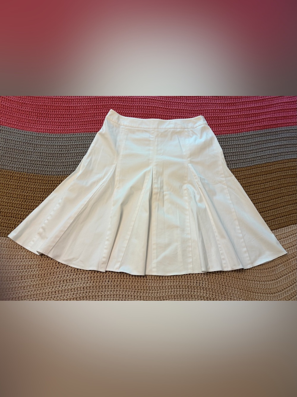 Anne Klein White Pleated A-Line Flare Skirt